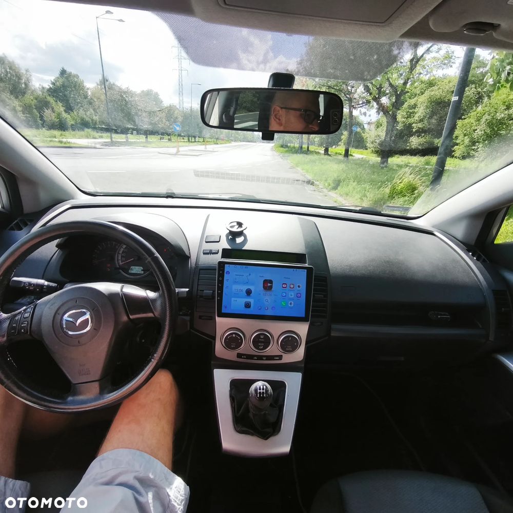 Mazda 5 - 18