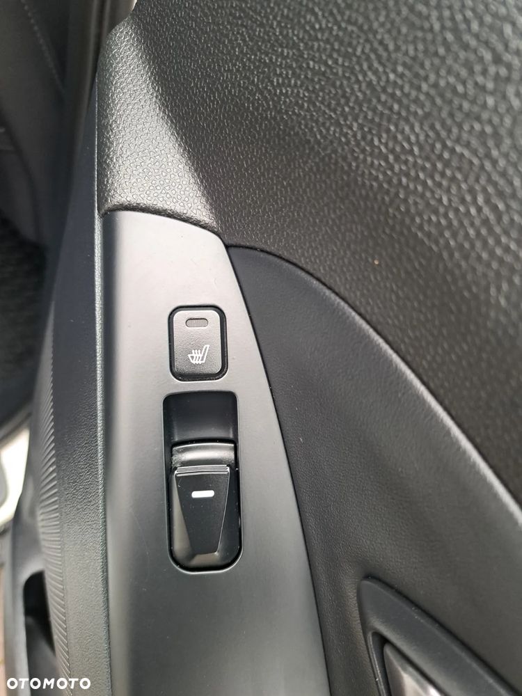 Hyundai ix35 2.0 CRDi 4WD Premium - 21