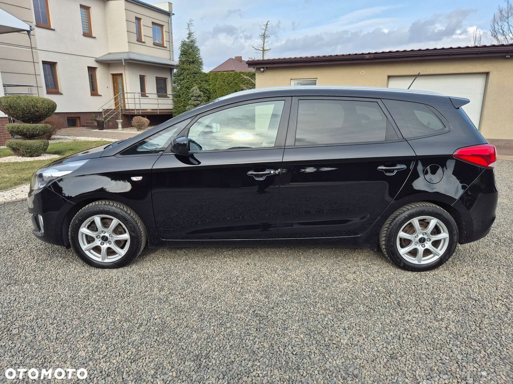 Kia Carens 1.7 CRDi 115 Dream Team Edition - 3
