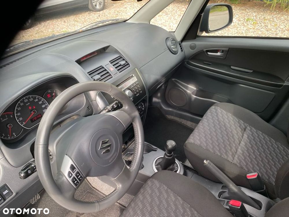 Suzuki SX4 1.6 GS / Premium - 5