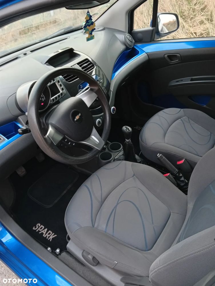 Chevrolet Spark 1.2 LT - 11