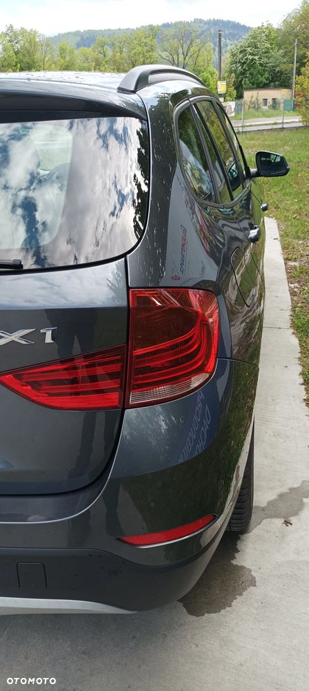 BMW X1 xDrive20i - 11