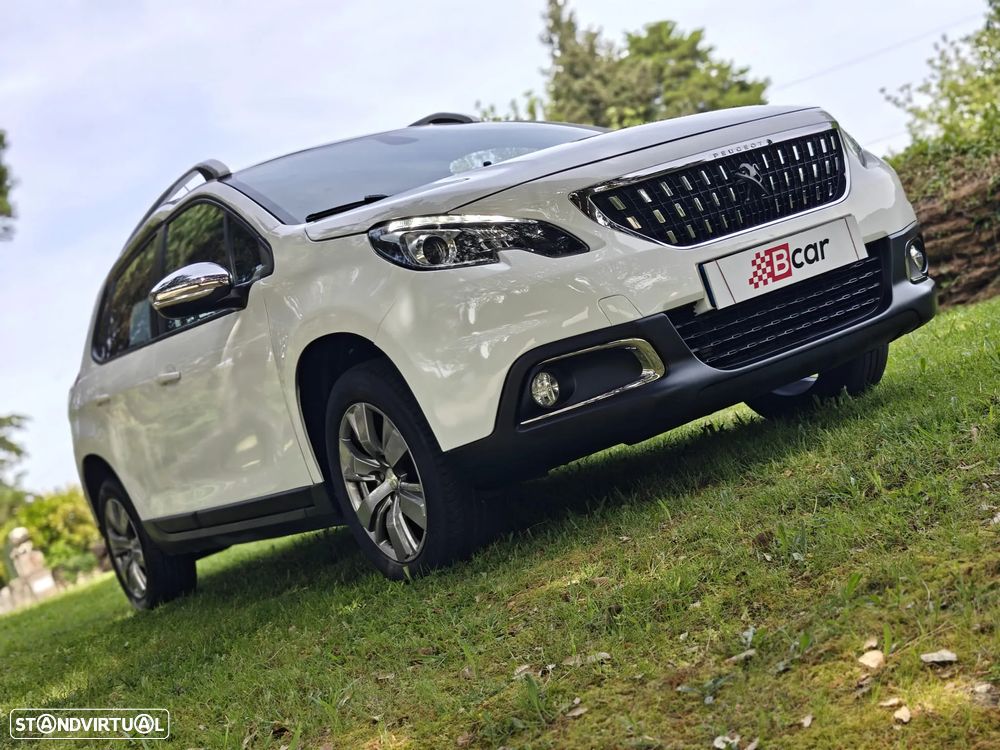 Peugeot 2008 1.2 PureTech Style - 2