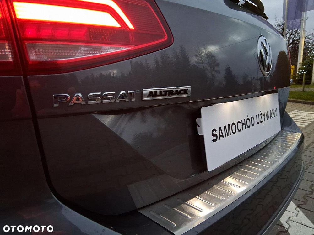 Volkswagen Passat - 24