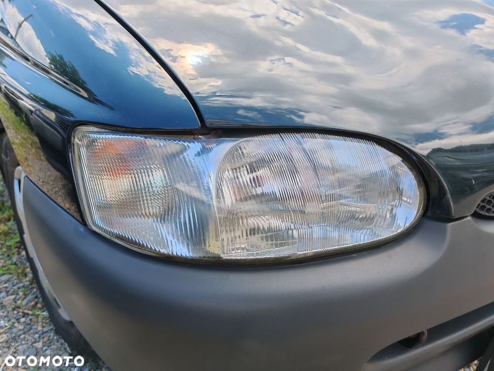 Lampy przód P/L  Ford Escort MK7 1997 rok, 1.3.