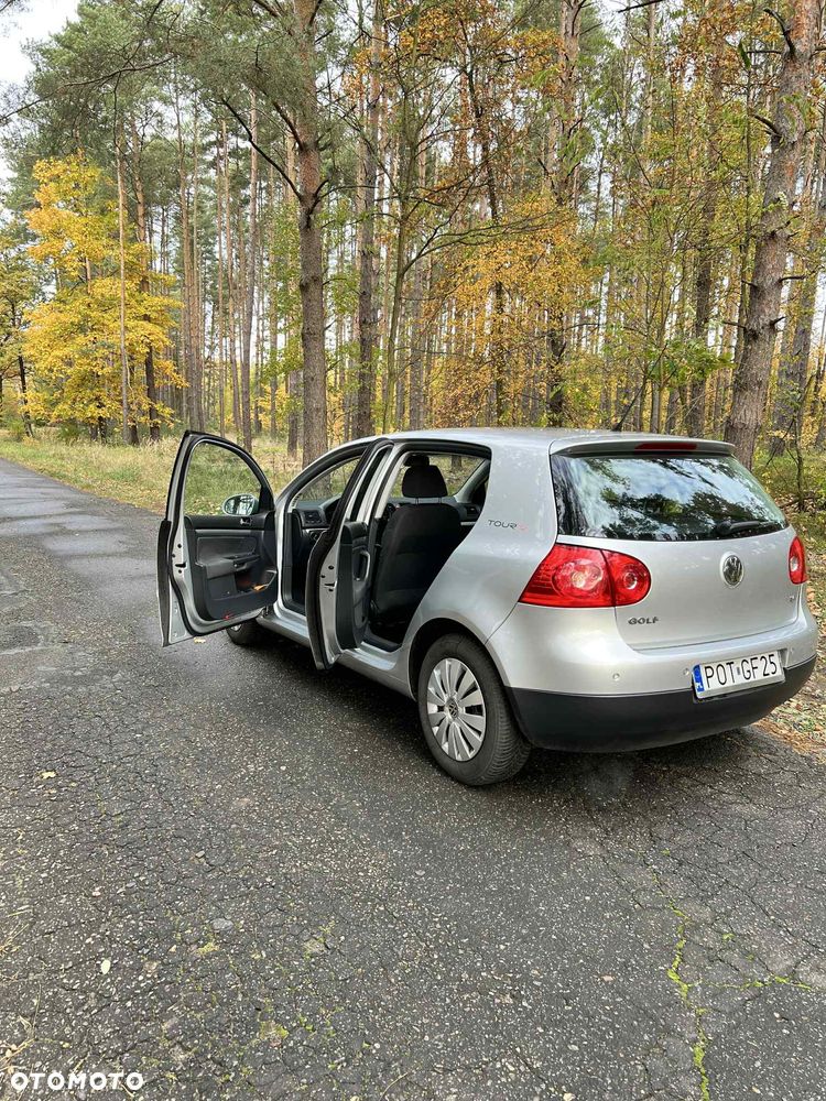 Volkswagen Golf V 1.6 Comfortline - 10