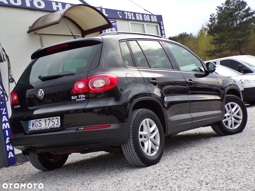 Volkswagen Tiguan - 2