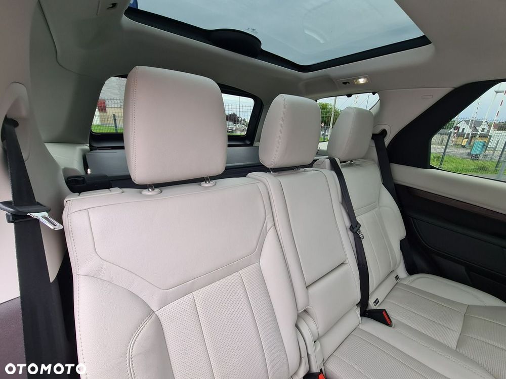 Land Rover Discovery 3.0 TD6 HSE Luxury - 30