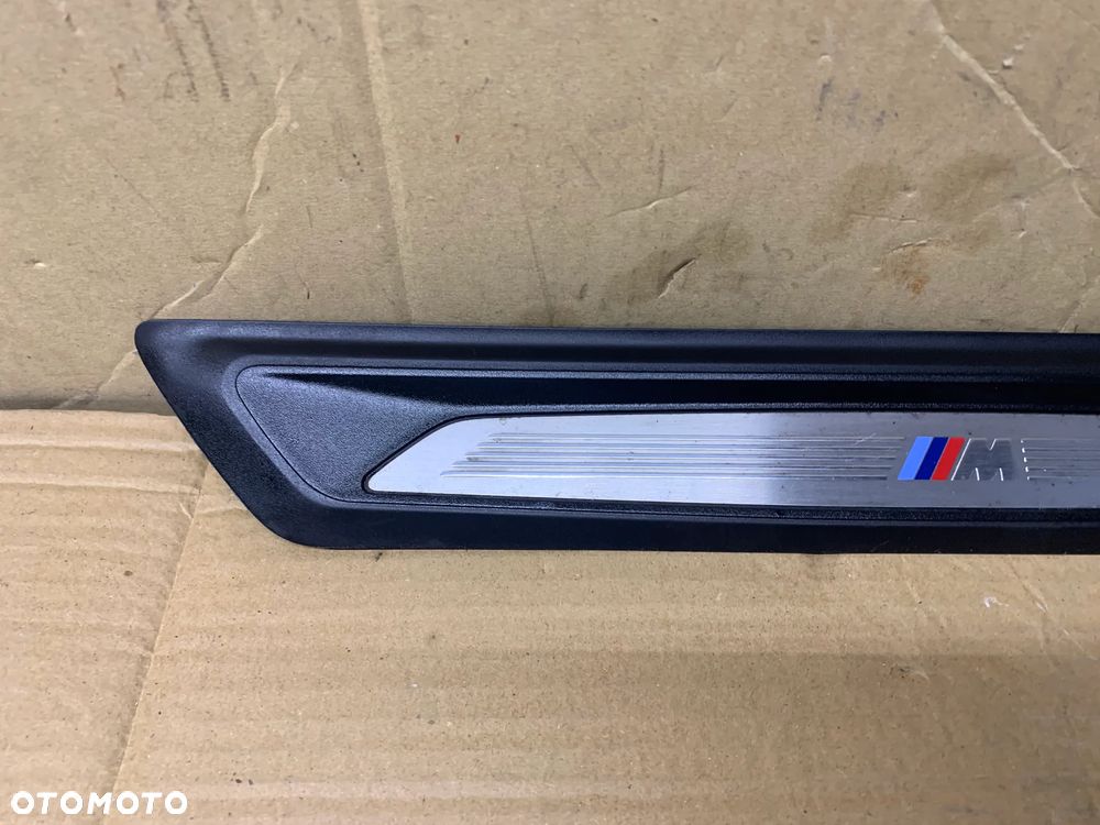 Nakładka listwa progu przód przednia BMW GT F34 M-Pakiet 8051037 - 2