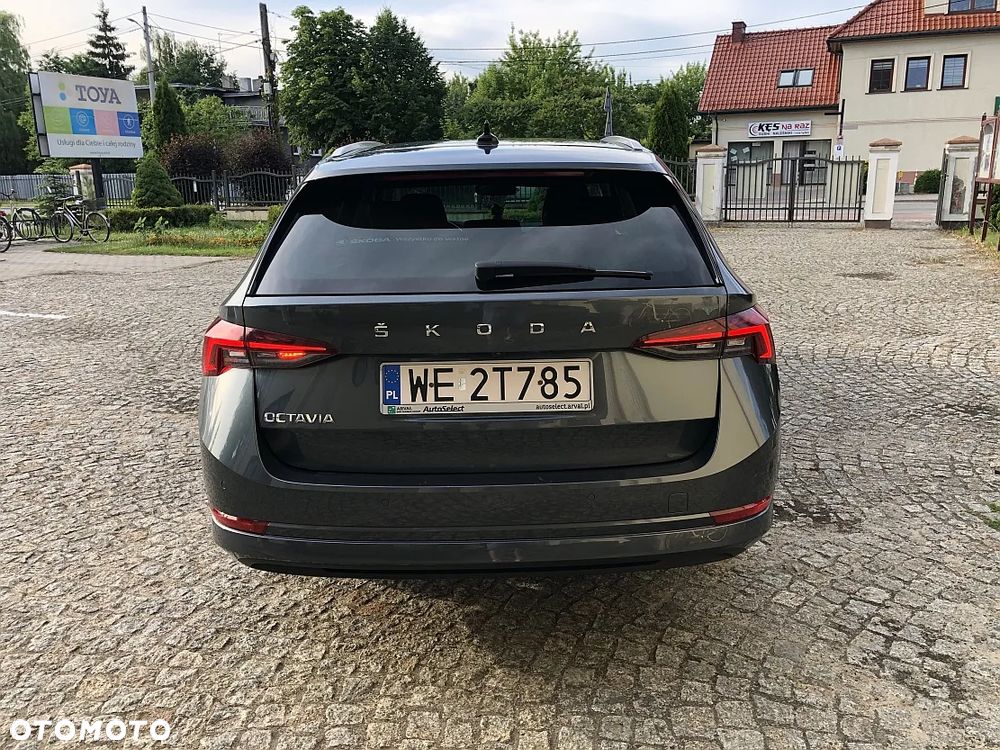 Skoda Octavia 2.0 TDI SCR Style DSG - 6