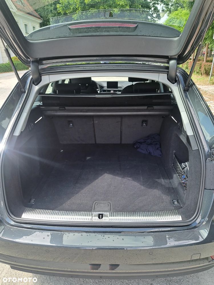 Audi A4 Avant 2.0 TDI ultra - 10
