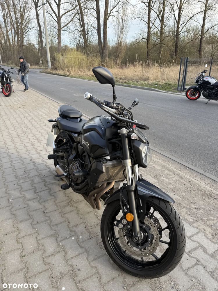 Yamaha MT - 7