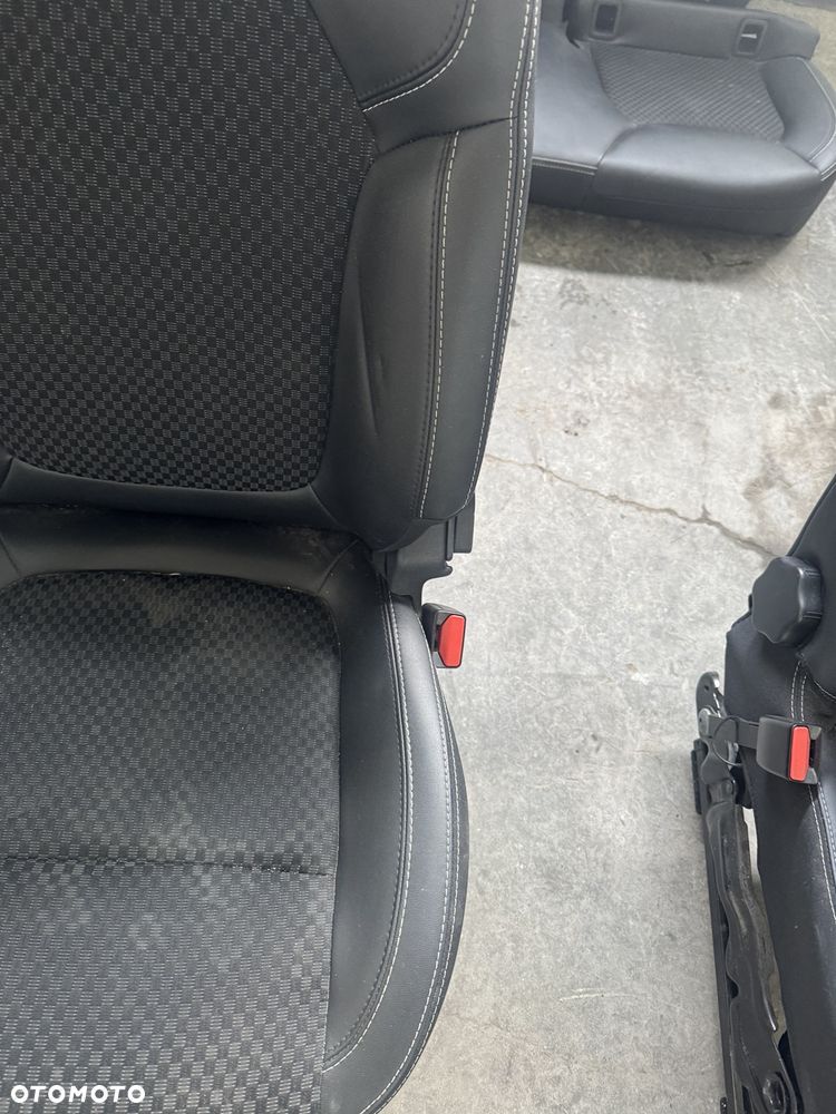 Fotele komplet BOSE Renault Clio IV KOMBI - 6