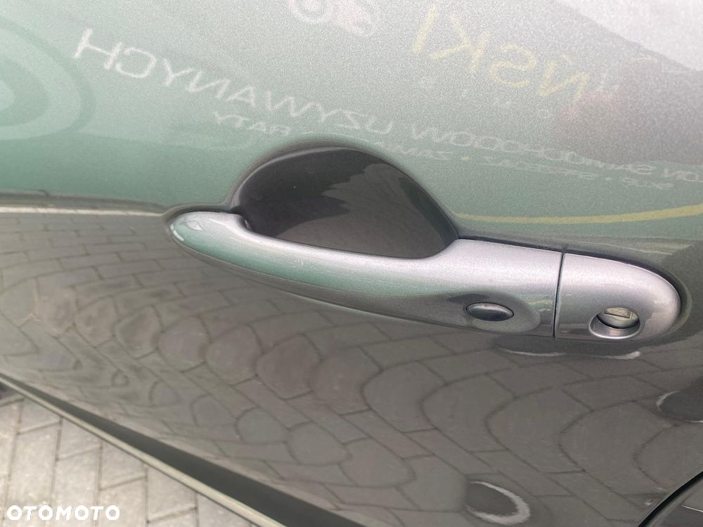 Renault Captur 1.5 dCi Energy Intens - 19