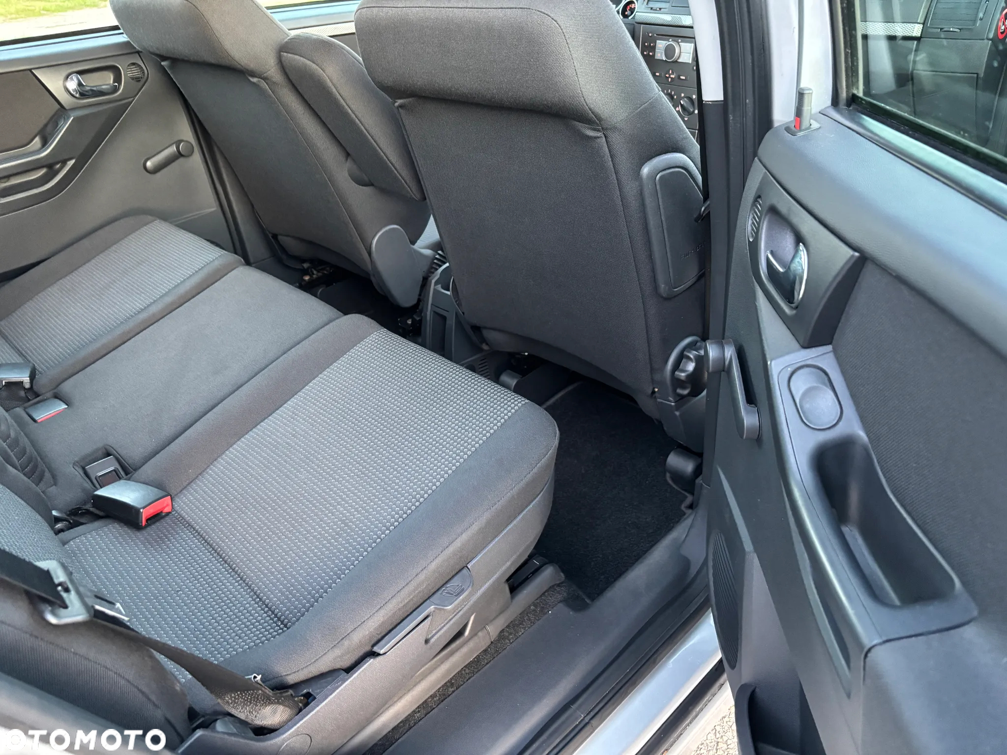Opel Meriva 1.4 Edition - 24
