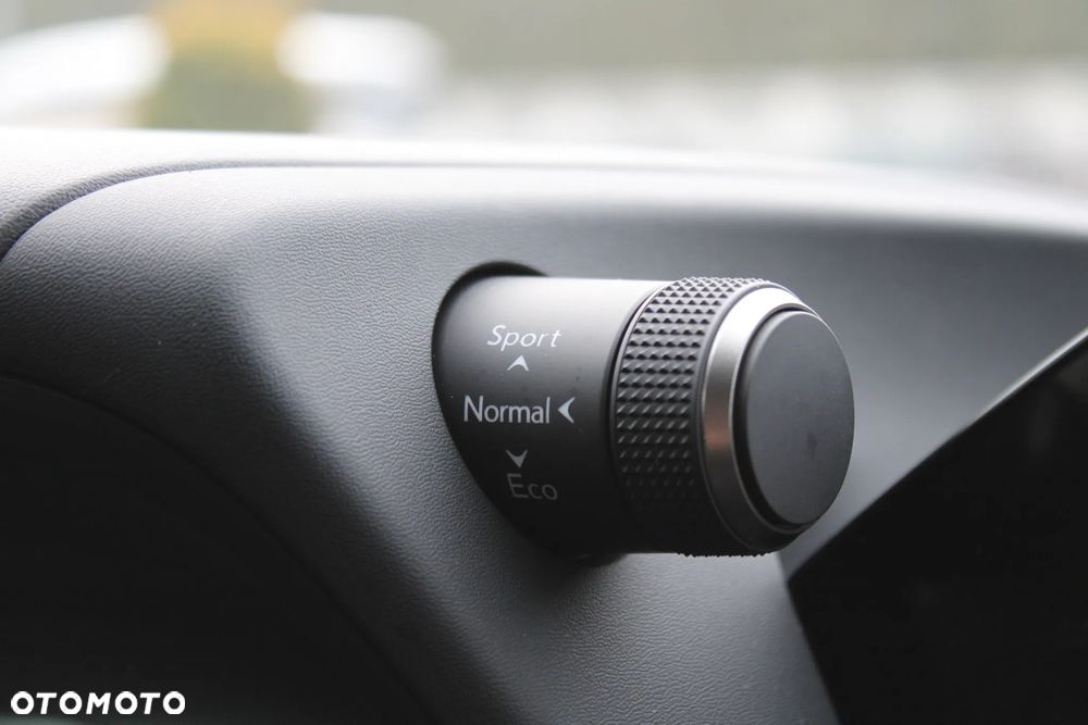 Lexus UX 250h GPF Prestige 2WD - 26