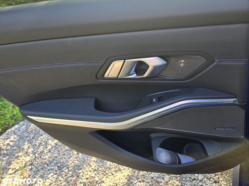 BMW Seria 3 - 15