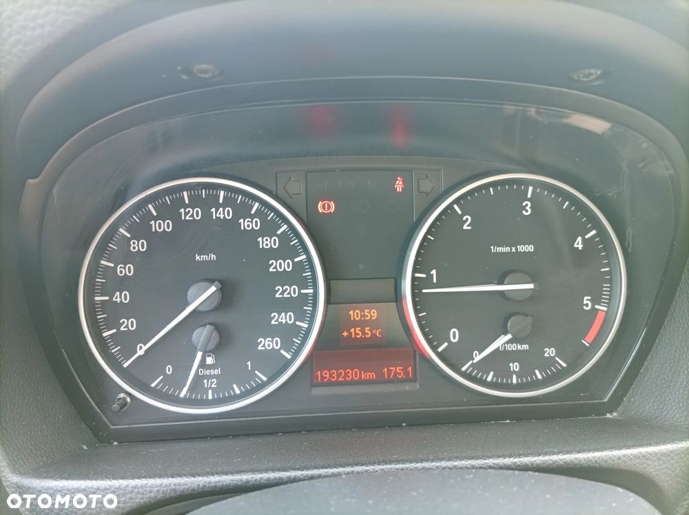 BMW Seria 3 320d DPF Blue Performance Edition Sport - 21