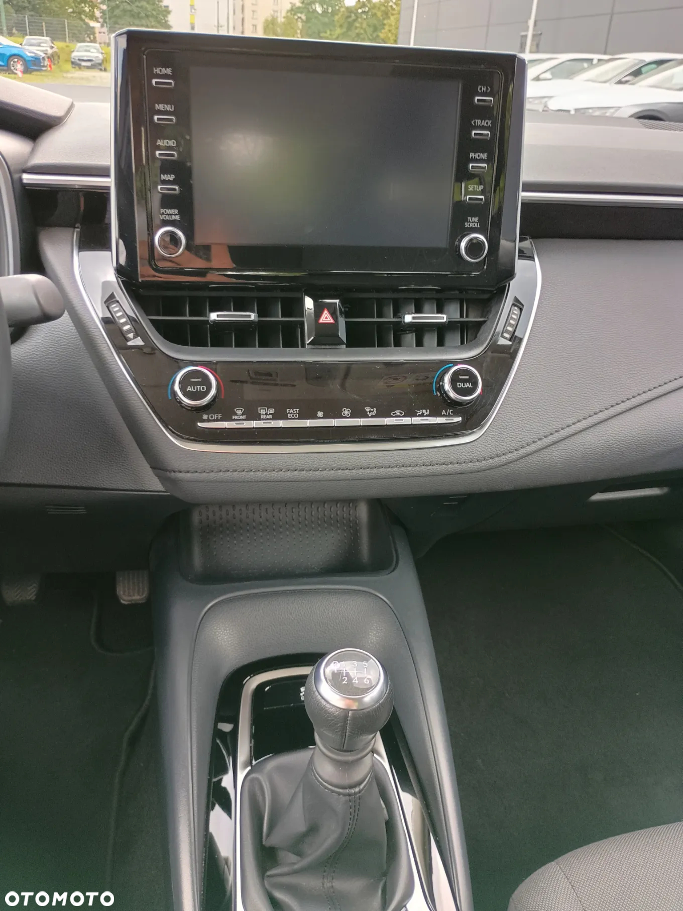 Toyota Corolla 1.5 Comfort - 16