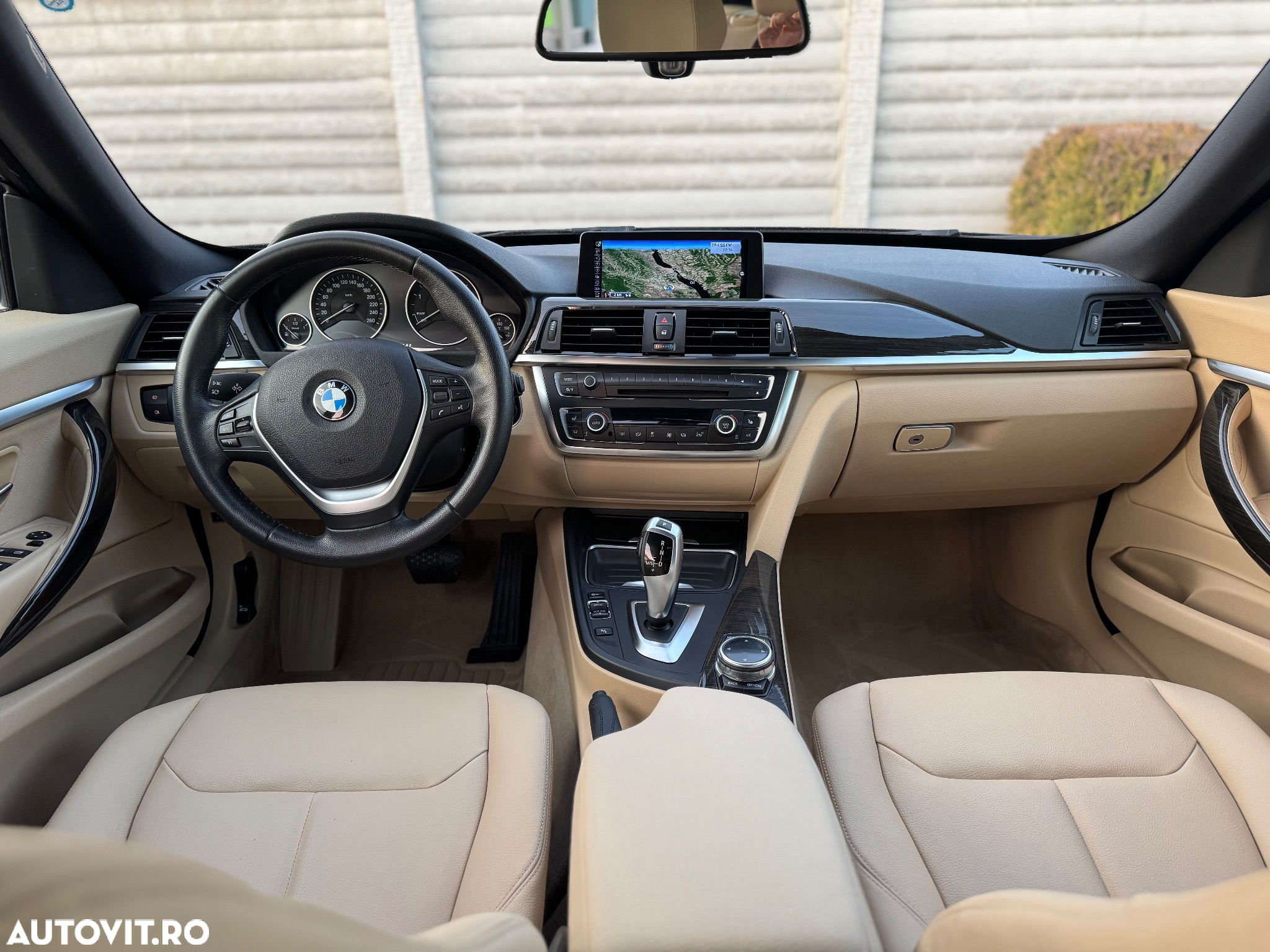 BMW Seria 3 320d GT Aut. Luxury Line - 7