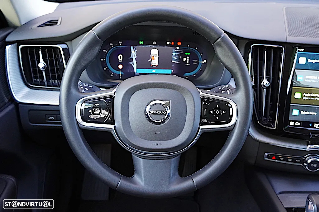 Volvo XC 60 2.0 T8 PHEV Plus Bright AWD - 34