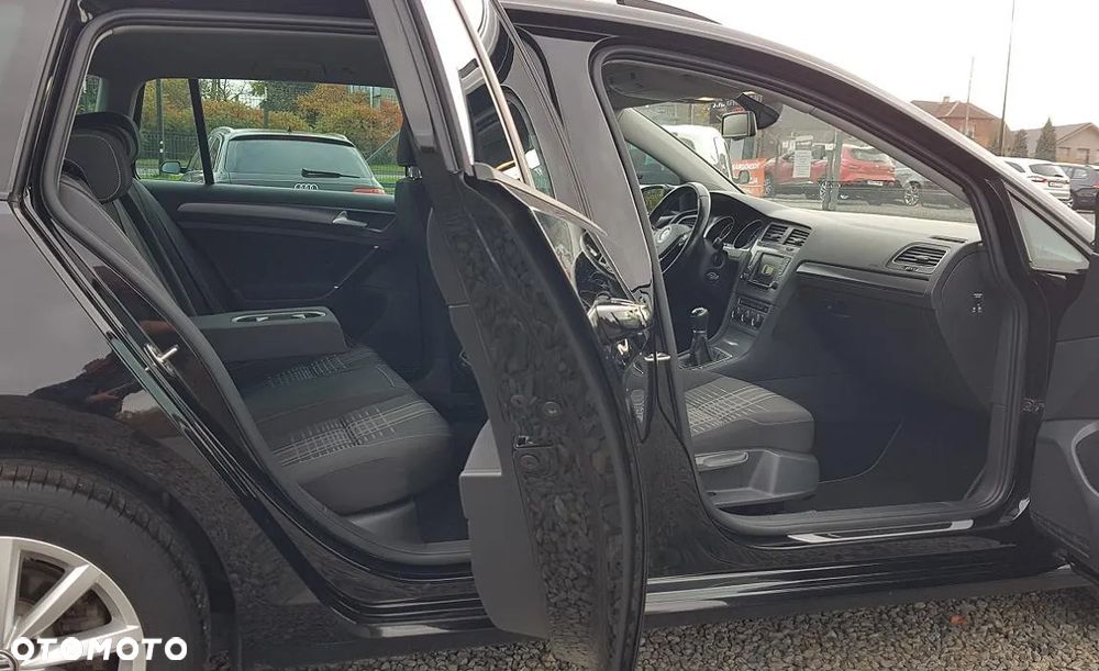 Volkswagen Golf 2.0 TDI BMT Comfortline EU6 - 22