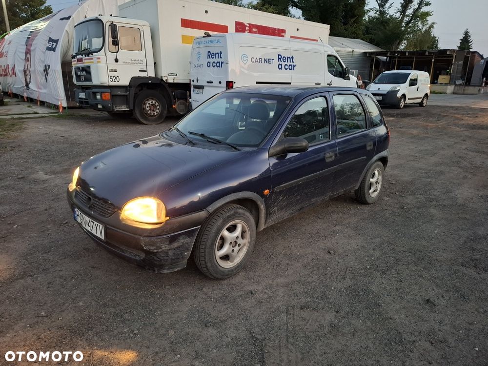 Opel Corsa - 1
