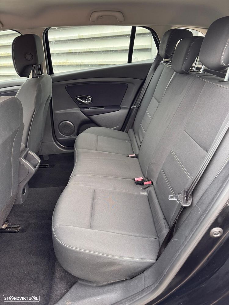 Renault Mégane Sport Tourer 1.5 dCi Dynamique S - 9