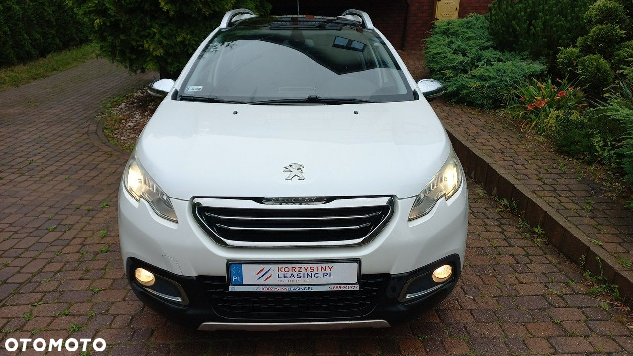 Peugeot 2008 1.6 e-HDi Allure S&S - 32