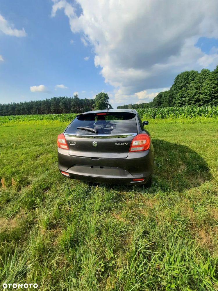 Suzuki Baleno 1.2 Dualjet Club - 21