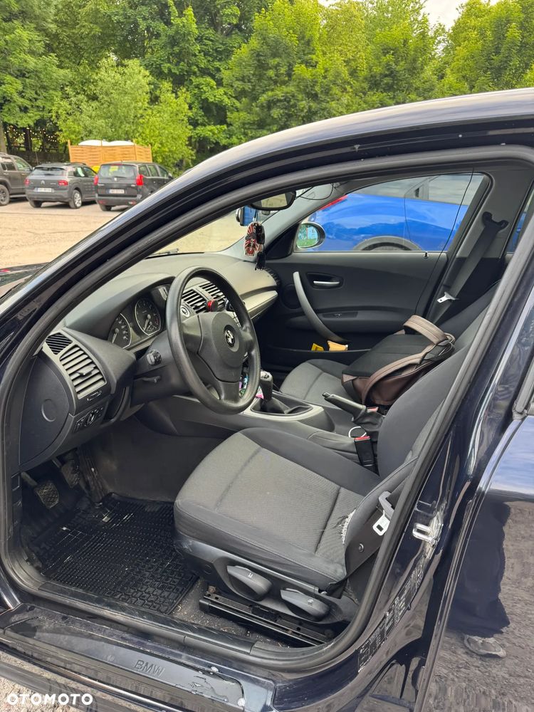 BMW Seria 1 116i - 12