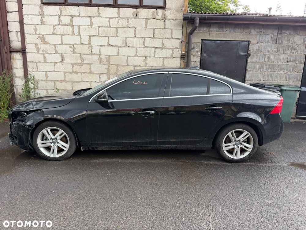 Volvo S60 T5 Geartronic Momentum - 5