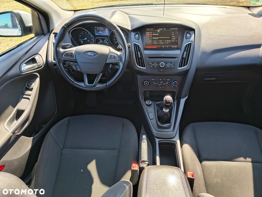 Ford Focus 1.0 EcoBoost Edition - 5