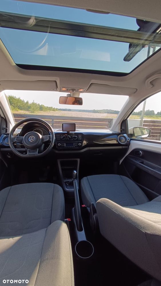 Volkswagen up! 1.0 high - 6