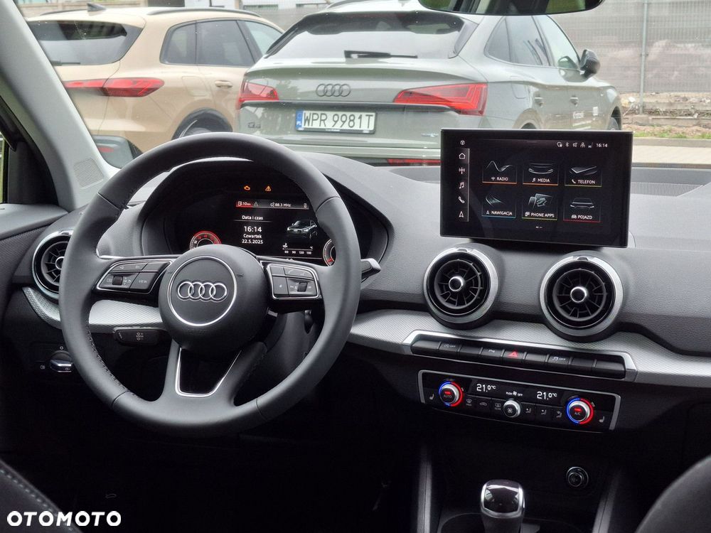 Audi Q2 - 25