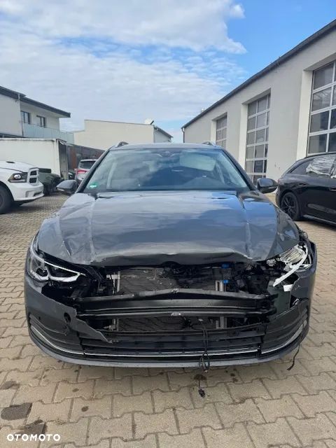 Volkswagen Golf Variant 1.5 TSI OPF Active - 2