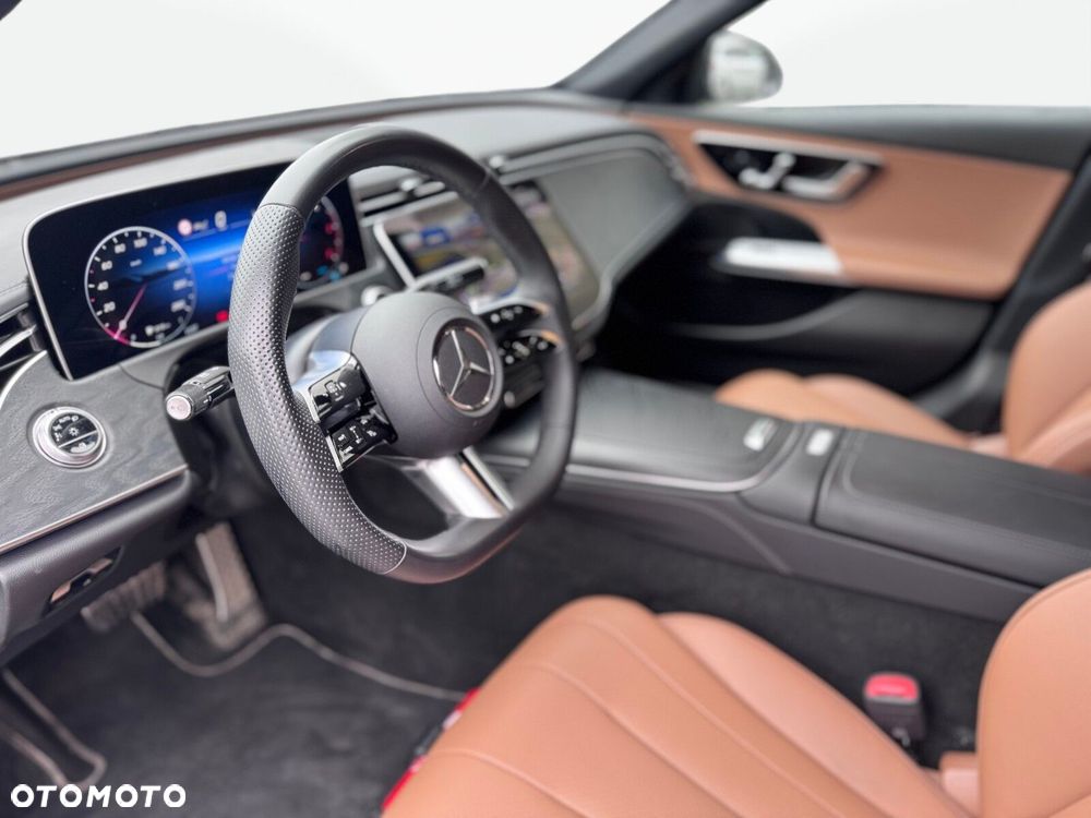 Mercedes-Benz Klasa E 220 d mHEV 4-Matic AMG 9G-Tronic - 13