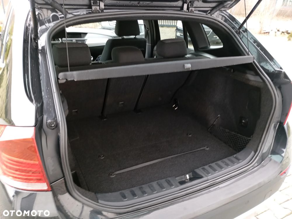 BMW X1 xDrive18d Sport Line - 17