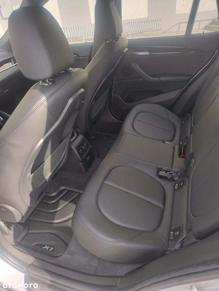 BMW X1 - 22