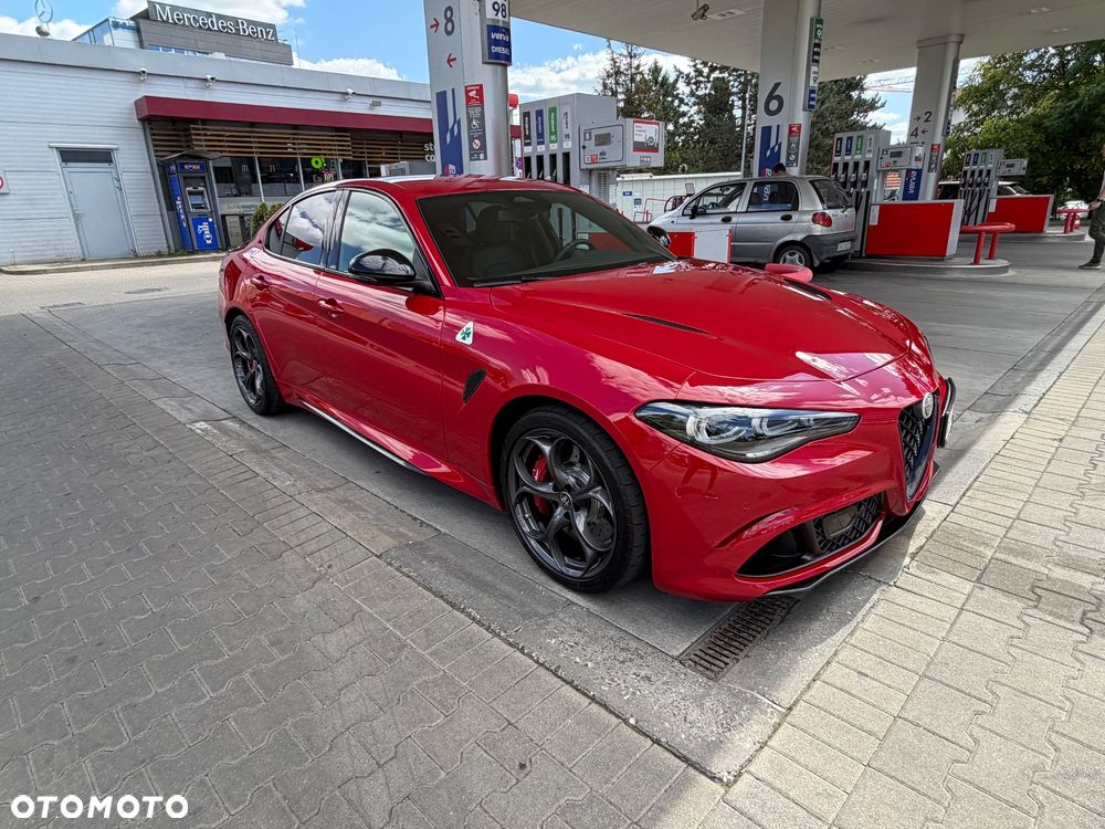 Alfa Romeo Giulia - 5