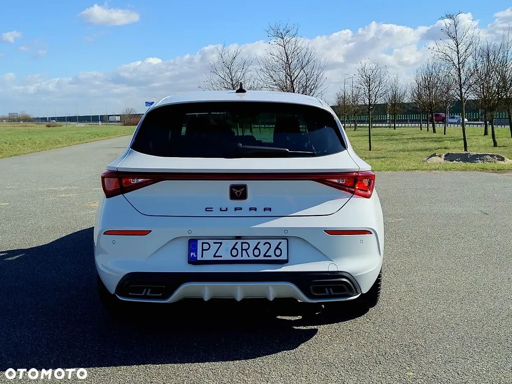 Cupra Leon 1.5 eTSI DSG - 6
