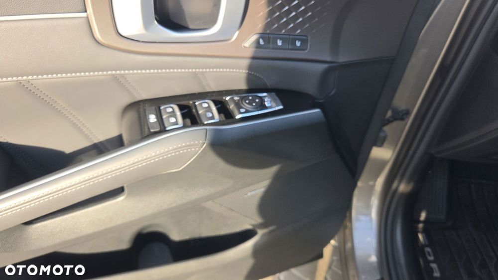 Kia Sorento - 11