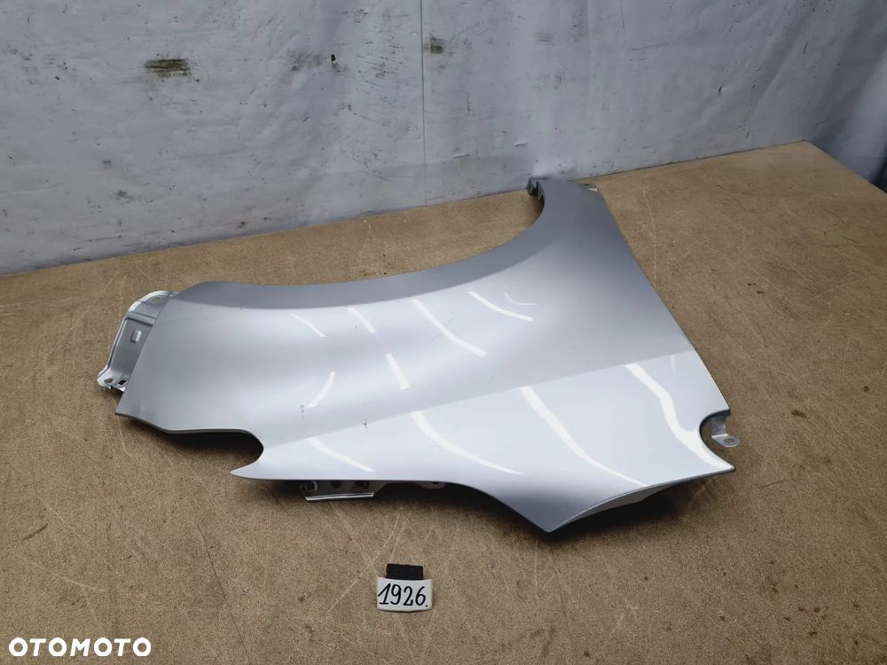 Toyota Yaris 4 IV błotnik prawy przód przedni - 8