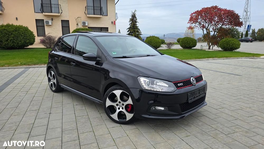 Volkswagen Polo 1.4 DSG GTI - 2