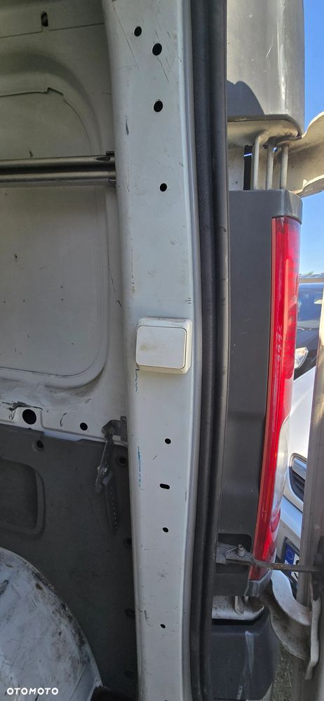 Renault Trafic - 17