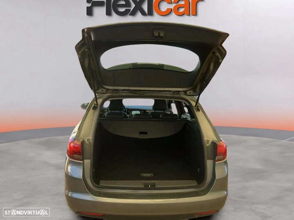 Opel Astra Sports Tourer 1.2 T GS Line S/S - 8