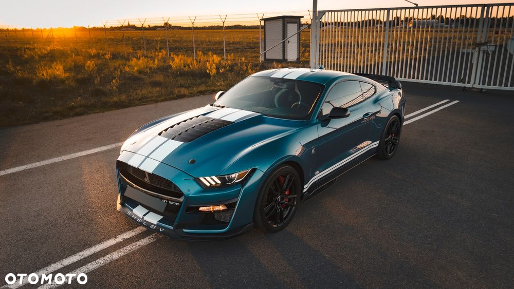 Ford Mustang - 6