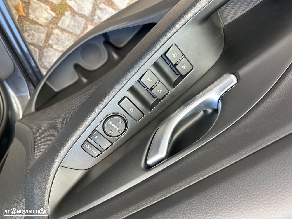 Hyundai i30 CW - 16