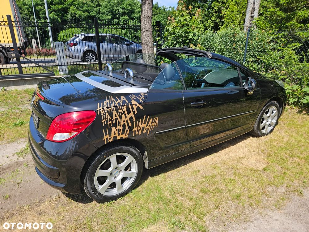 Peugeot 207 CC - 14