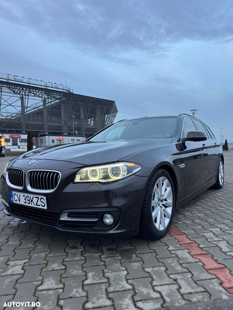 BMW Seria 5 530d xDrive Sport-Aut. Luxury Line - 4